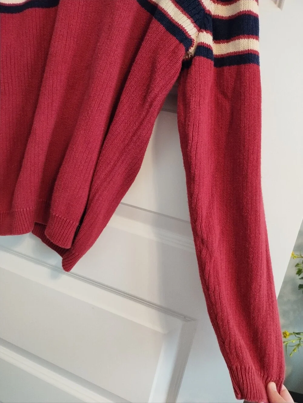 Vintage American Eagle Men's Red Striped Crewneck Sweater Size Medium